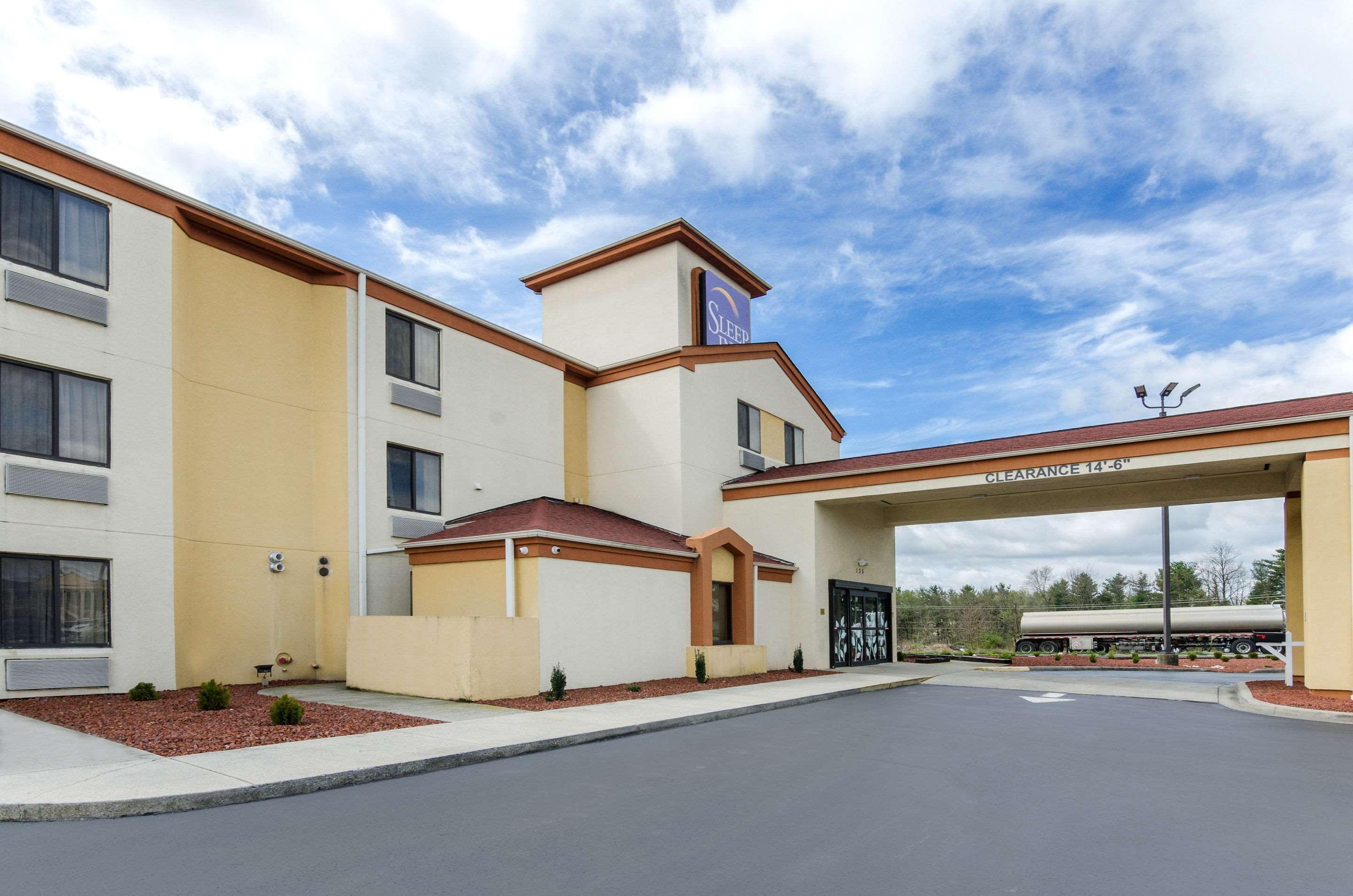Sleep Inn Wytheville I-77 And I-81 Exterior photo